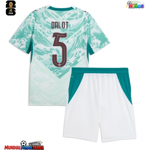 Camiseta Portugal Diogo Dalot #5 Segunda Equipación Replica Mundial 2026 para niños mangas cortas (+ Pantalones cortos)